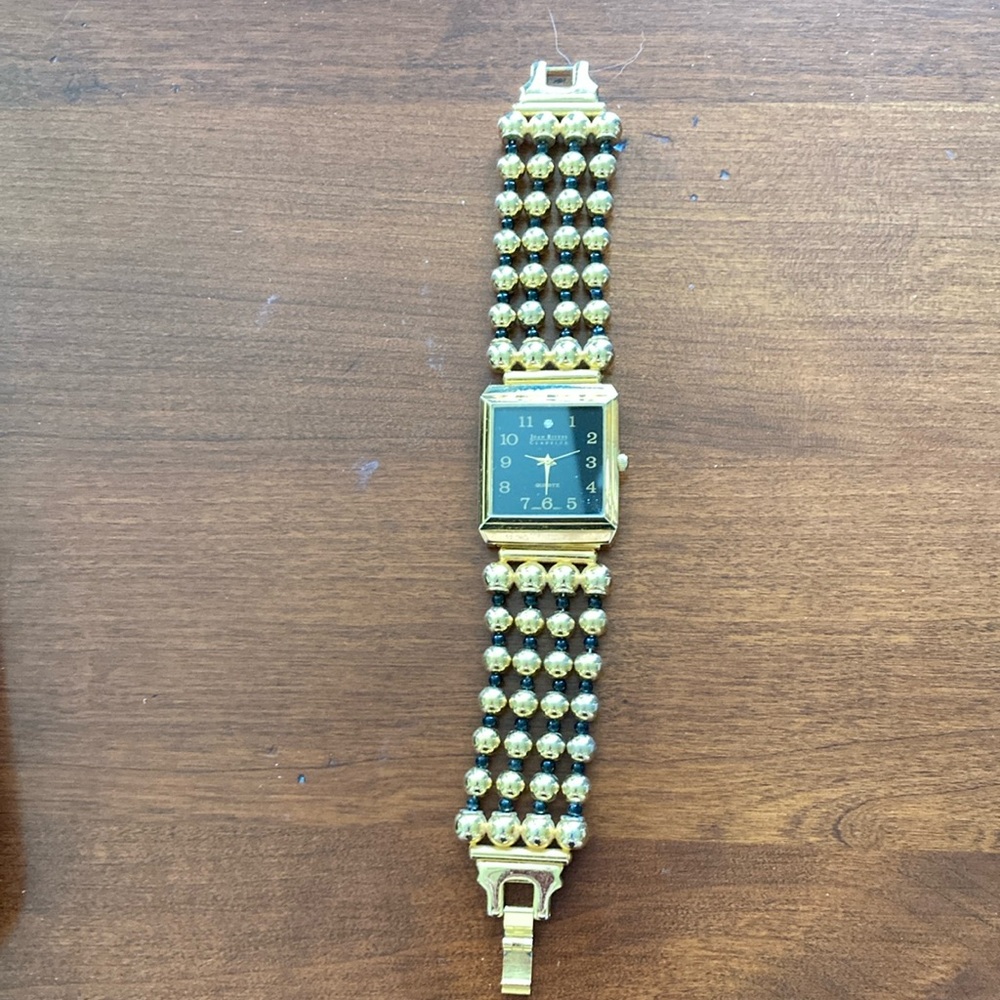 Joan Rivers Classics, Japan Movement, Quartz watch.
